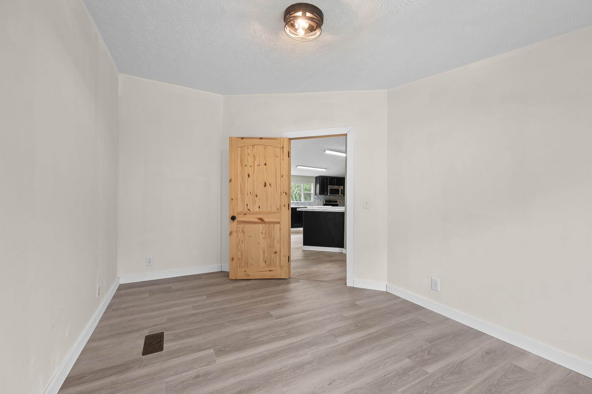 5110 Wheatland Road Bedford, VA 24523 - Photo 20 of 50 20