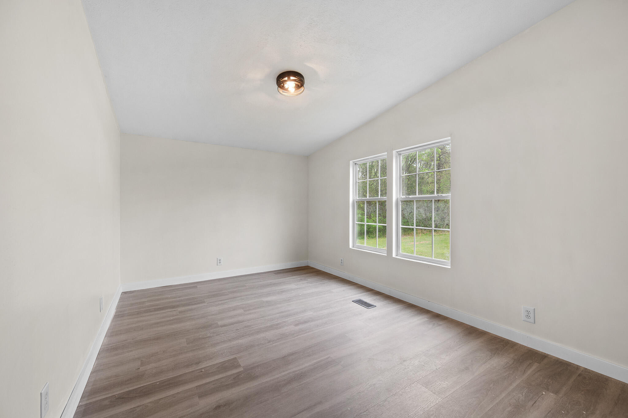 5110 Wheatland Road Bedford, VA 24523 - Photo 32 of 50 32