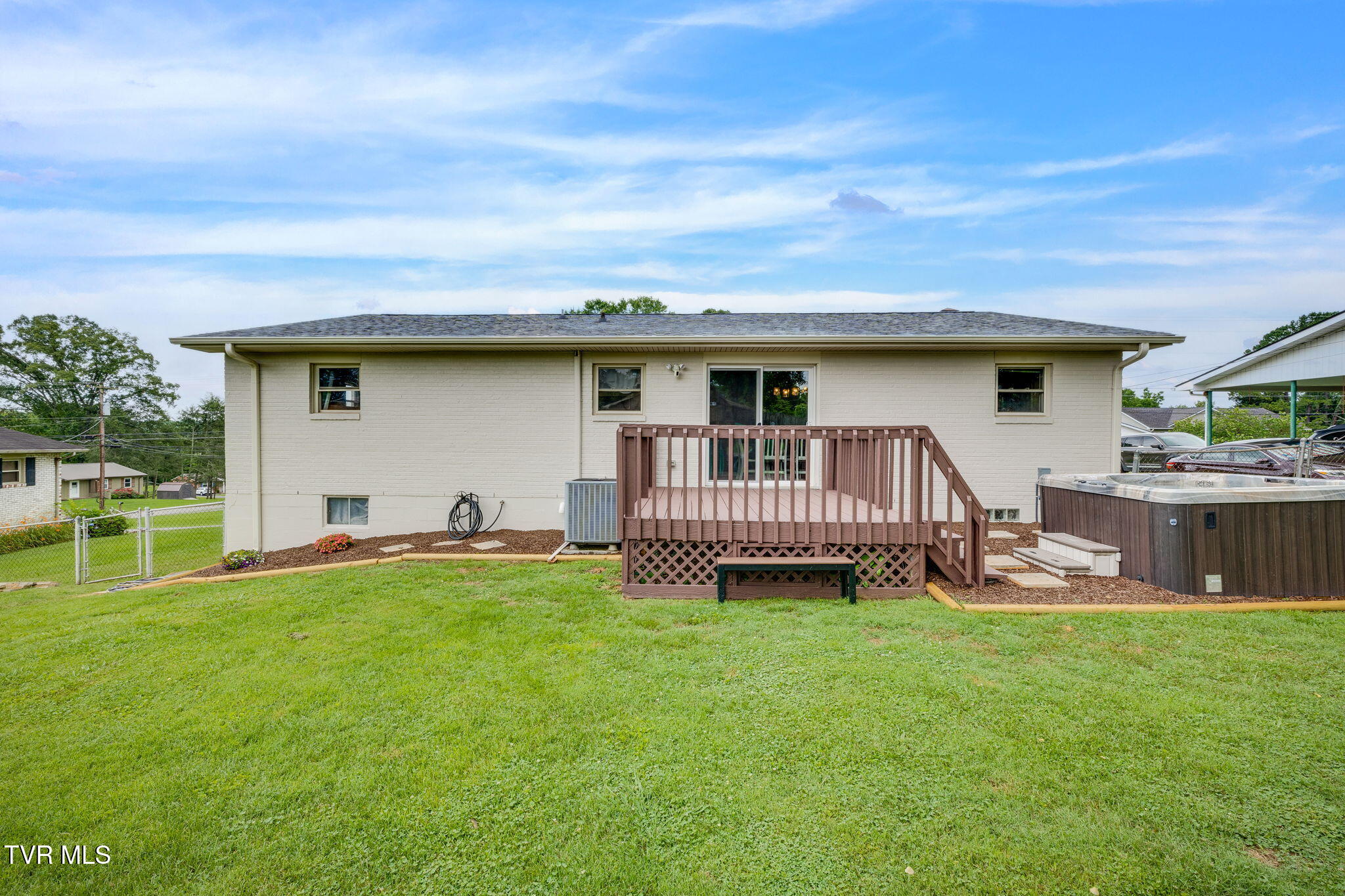 808 Liberty Church Road Kingsport, TN 37663 - Photo 37 of 45 038