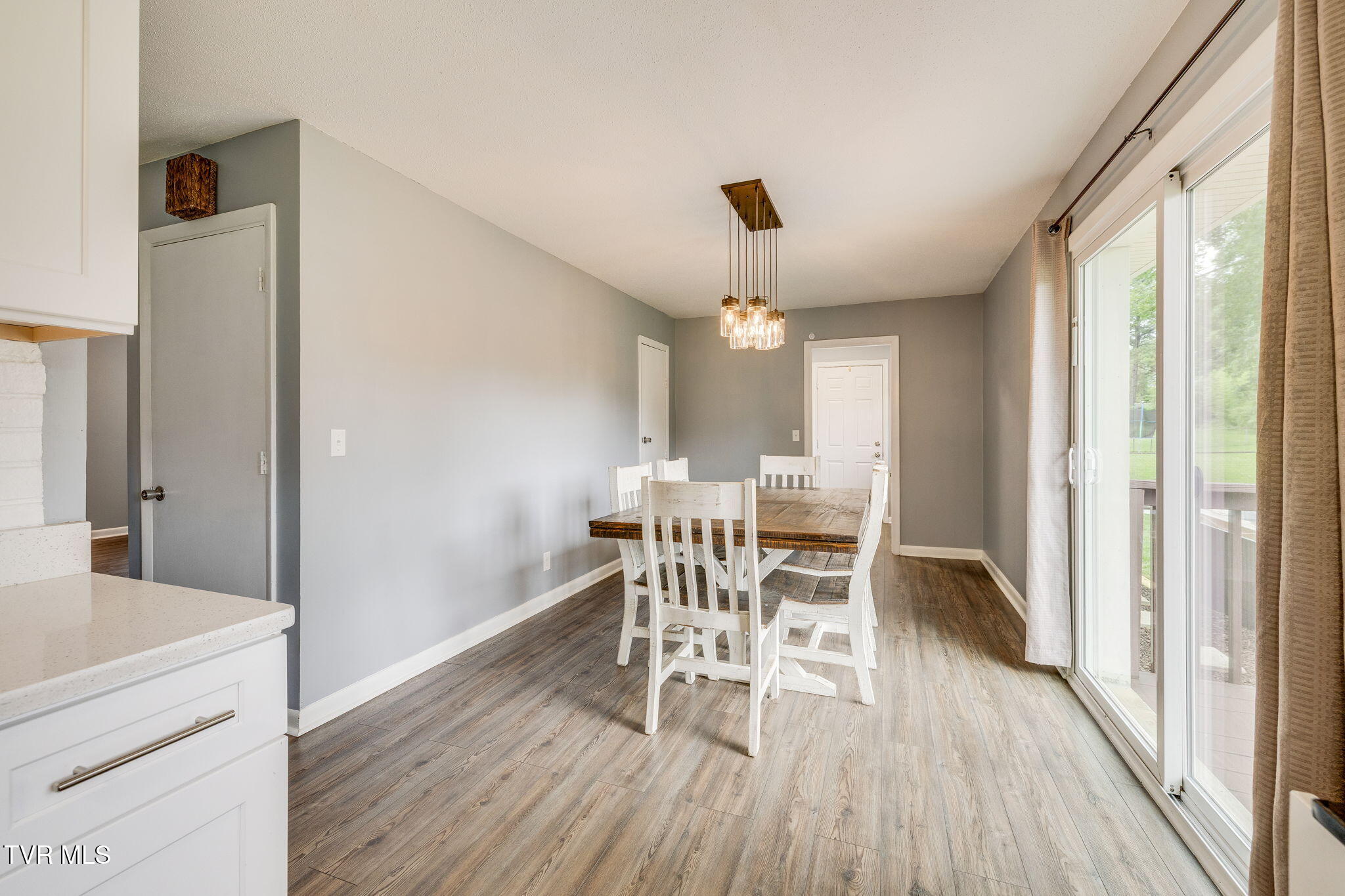 808 Liberty Church Road Kingsport, TN 37663 - Photo 9 of 45 009