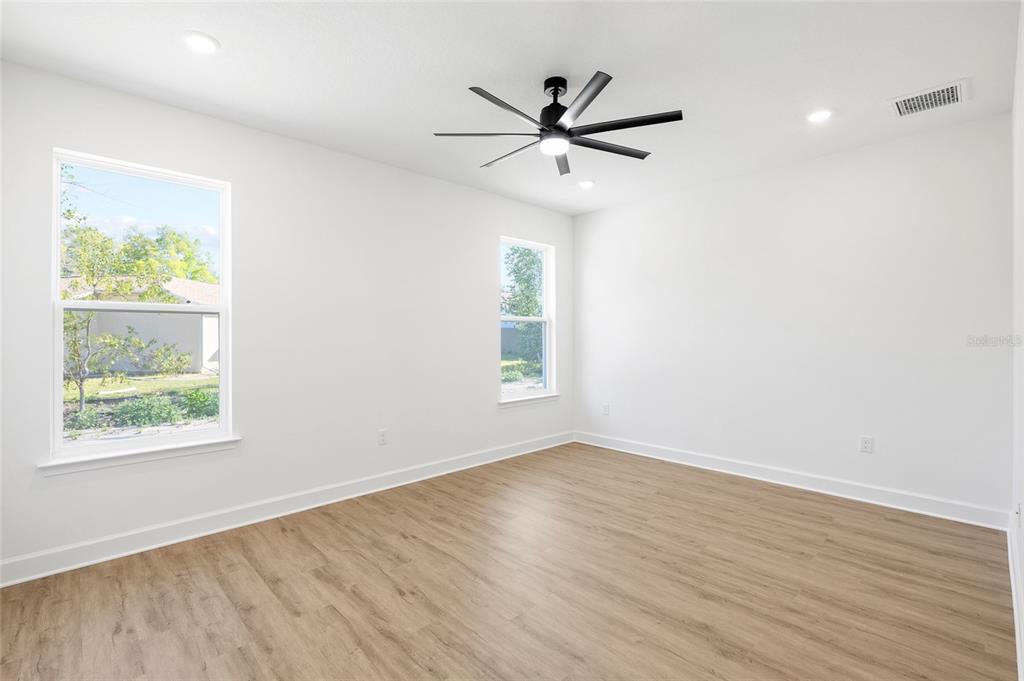 9243 Gibralter Street Spring Hill, FL 34608 - Photo 16 of 45
