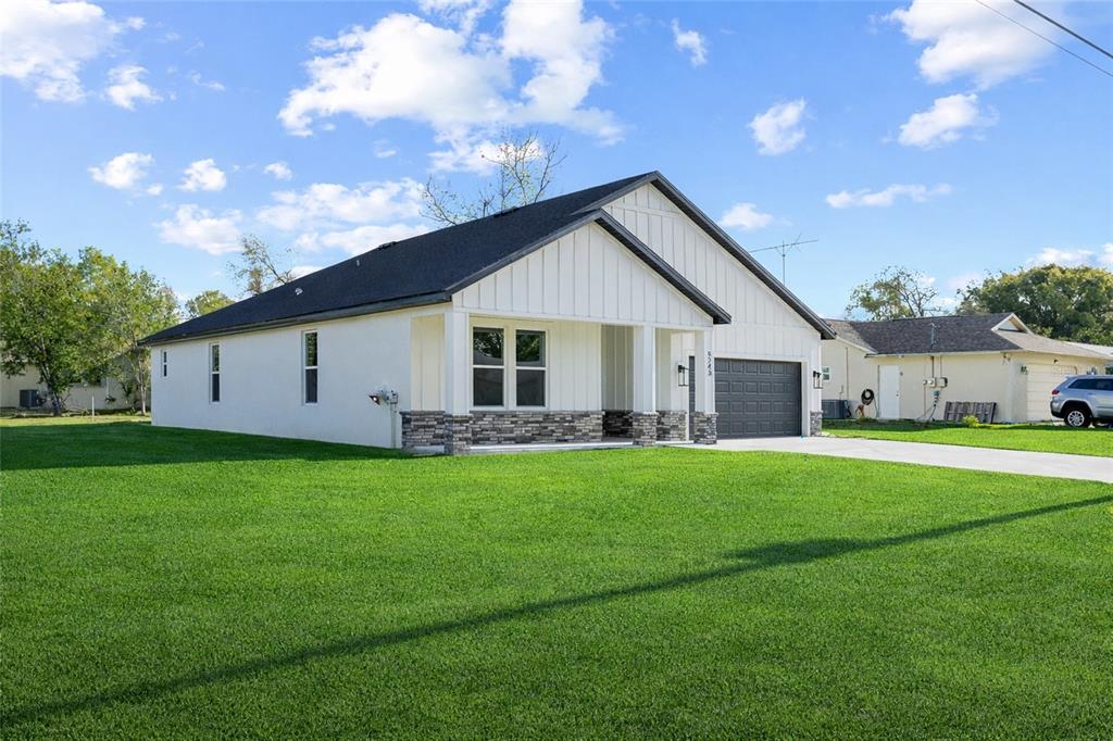 9243 Gibralter Street Spring Hill, FL 34608 - Photo 42 of 45