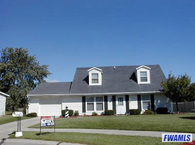516 Mariners Ridge Court Fort Wayne, IN 46819 - Photo 1 of 5