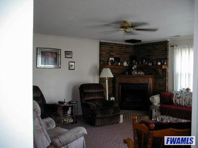 516 Mariners Ridge Court Fort Wayne, IN 46819 - Photo 2 of 5