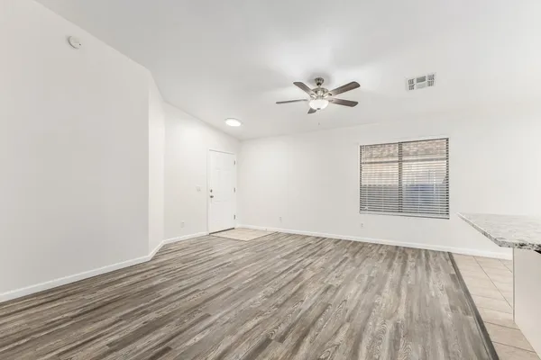 $2,195 | 8821 West Loma Lane, Peoria, AZ 85345