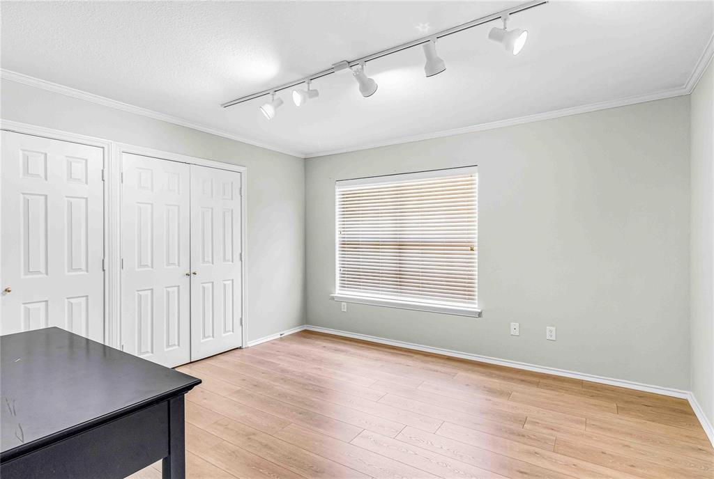 3327 Rosedale Avenue, Unit B University Park, TX 75205 - Photo 12 of 20