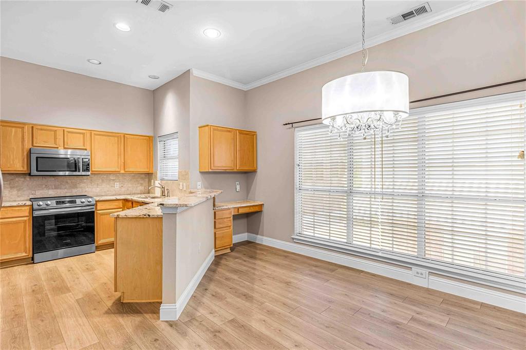 3327 Rosedale Avenue, Unit B University Park, TX 75205 - Photo 7 of 20
