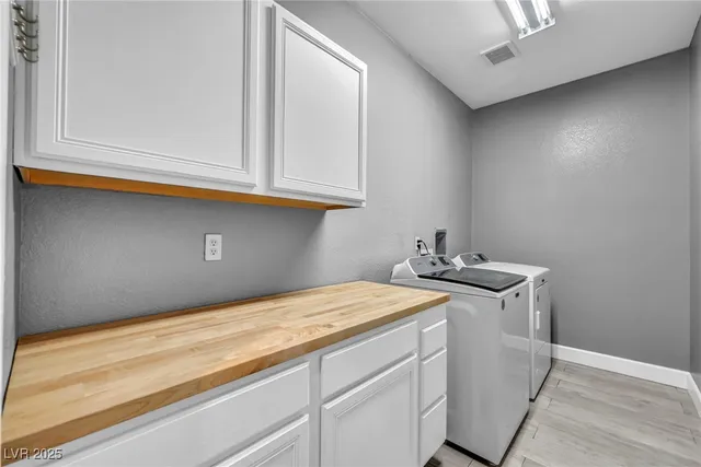 $825,000 | 512 1st Light Street, Henderson, NV 89052