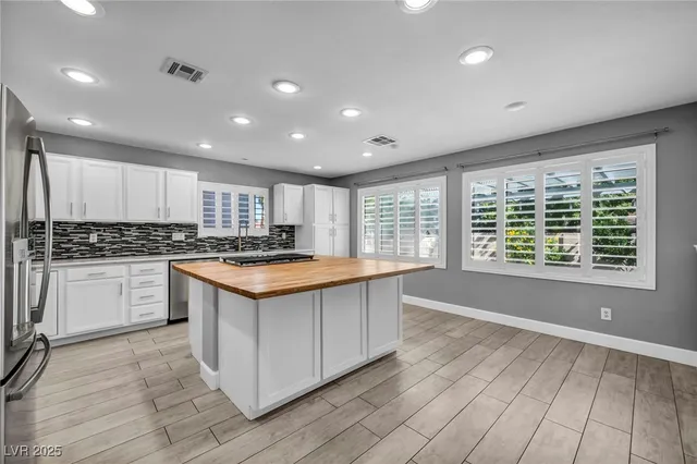 $825,000 | 512 1st Light Street, Henderson, NV 89052