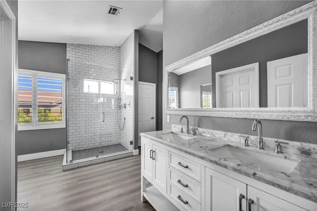 $825,000 | 512 1st Light Street, Henderson, NV 89052