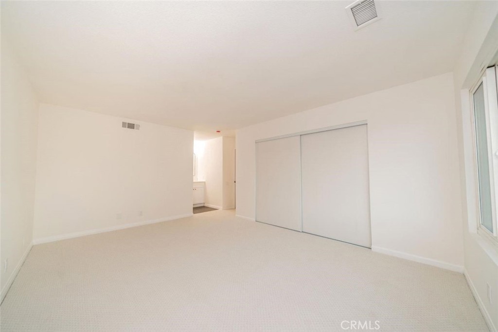 1118 Fallbrook Drive Corona, CA 92878 - Photo 13 of 30 an empty room with an entryway