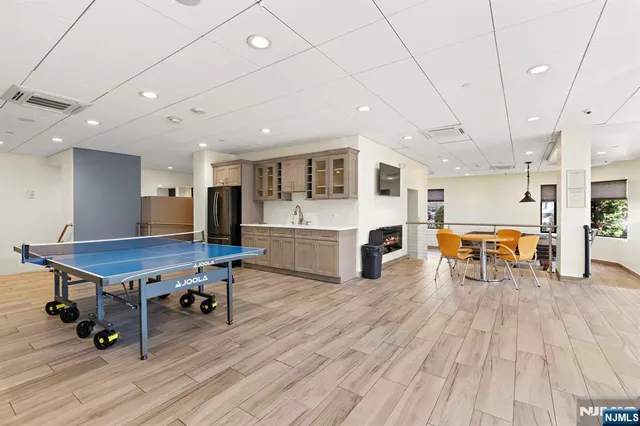 $5,400 | 45 River Drive South, Unit 2914, Jersey City, NJ 07310