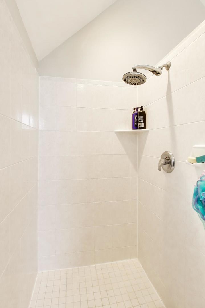 3507 Grassmere Road Naperville, IL 60564 - Photo 29 of 70