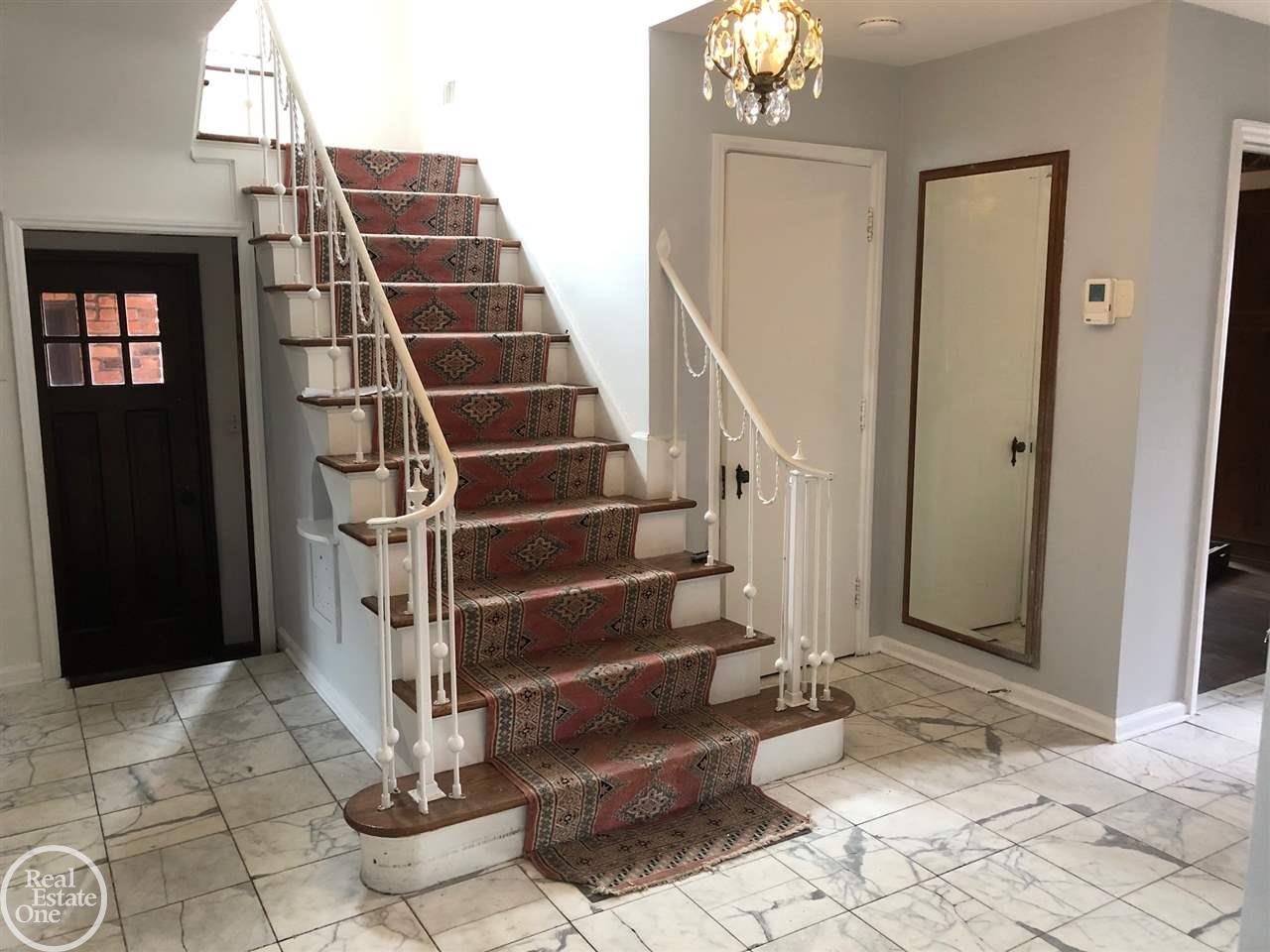 813 Pemberton Road Grosse Pointe, MI 48230 - Photo 11 of 41 50008123-10.JPG