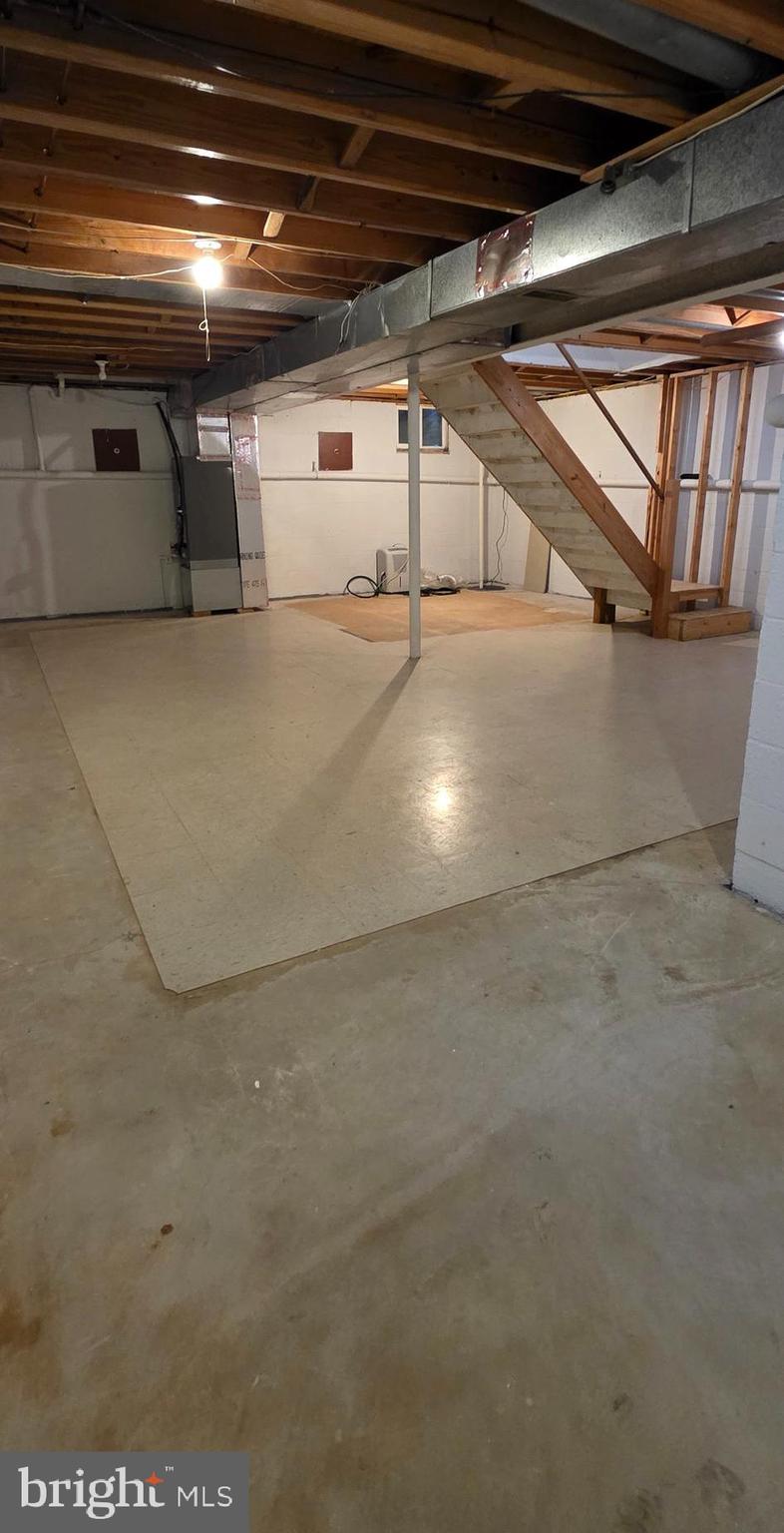 3213 Maplecrest Terrace Lancaster, PA 17601 - Photo 17 of 19 Full basement