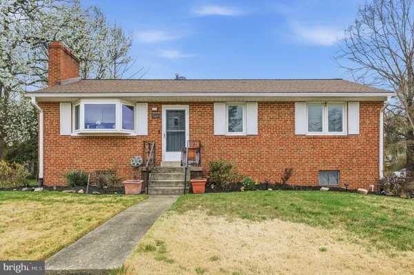 $374,000 | 5608 Chris Mar Avenue, Clinton, MD 20735