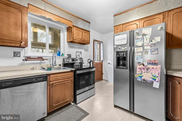$374,000 | 5608 Chris Mar Avenue, Clinton, MD 20735