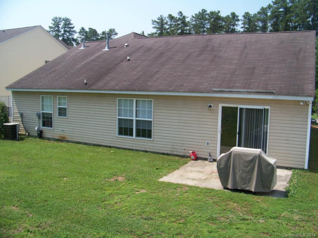 1935 Summit Ridge Lane Kannapolis, NC 28083 - Photo 3 of 15 Gallery Image 3