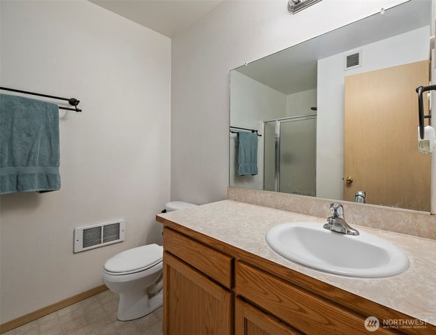 $314,900 | 1700 Southwest Mulberry Place, Unit A204, Oak Harbor, WA 98277