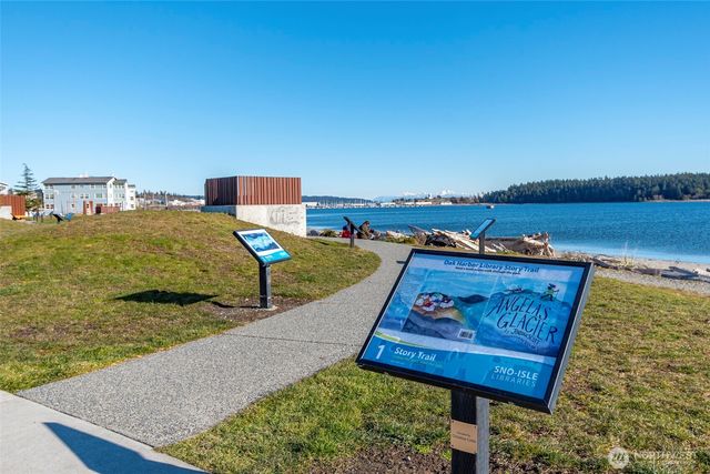 $314,900 | 1700 Southwest Mulberry Place, Unit A204, Oak Harbor, WA 98277