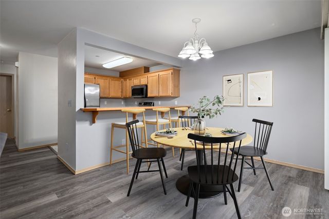 $314,900 | 1700 Southwest Mulberry Place, Unit A204, Oak Harbor, WA 98277