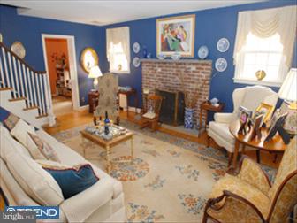 38 Fairfield Road Havertown, PA 19083 - Photo 2 of 6 Living Room