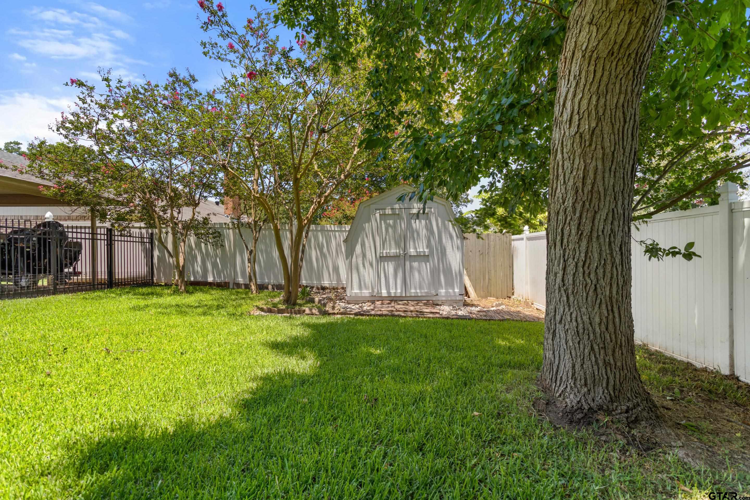 507 Ridgeway Drive Chandler, TX 75758 - Photo 35 of 37
