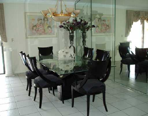 9907 Majorca Place Boca Raton, FL 33434 - Photo 8 of 15 Additional Photo