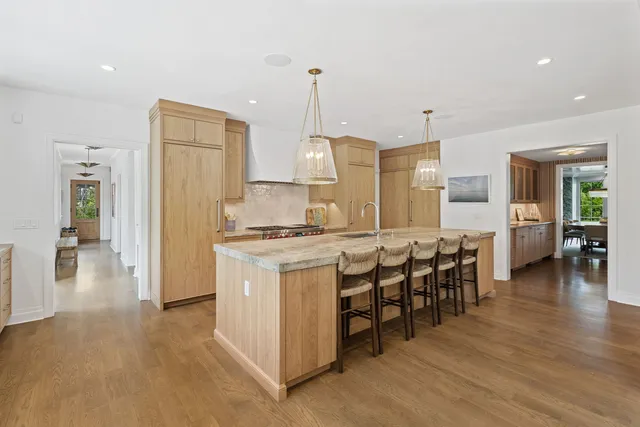 $3,390,000 | 590 Briar Lane, Northfield, IL 60093