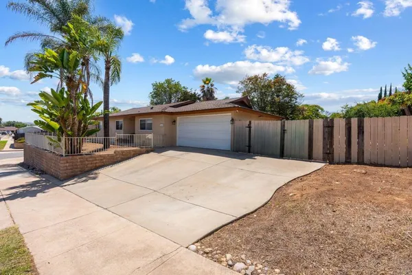 $819,999 | 9644 East Hartland Circle, Santee, CA 92071