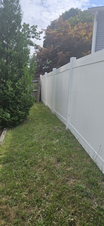 15 Dodge Road Boston, MA 02136 - Photo 4 of 21