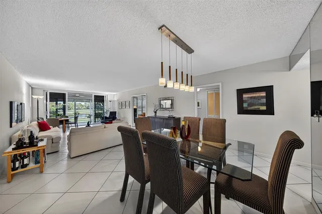 $260,000 | 808 Cypress Boulevard, Unit 203, Pompano Beach, FL 33069