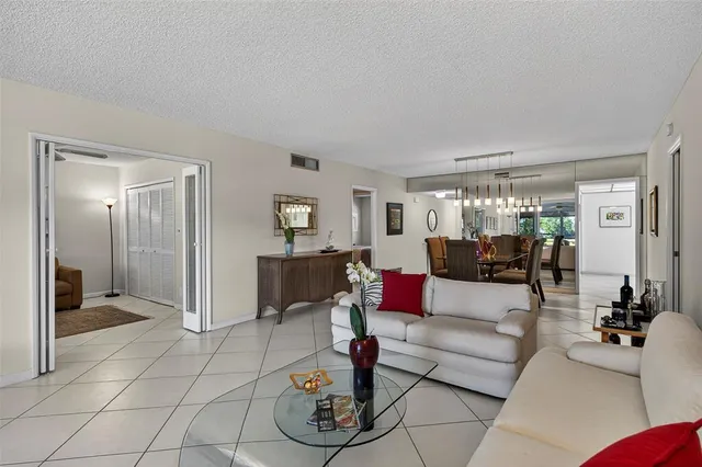 $260,000 | 808 Cypress Boulevard, Unit 203, Pompano Beach, FL 33069
