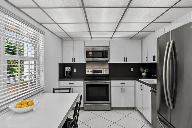 $260,000 | 808 Cypress Boulevard, Unit 203, Pompano Beach, FL 33069