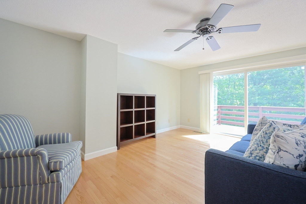 49 Stone Ridge Road, Unit 49 Franklin, MA 02038 - Photo 14 of 33 Gallery Image 14