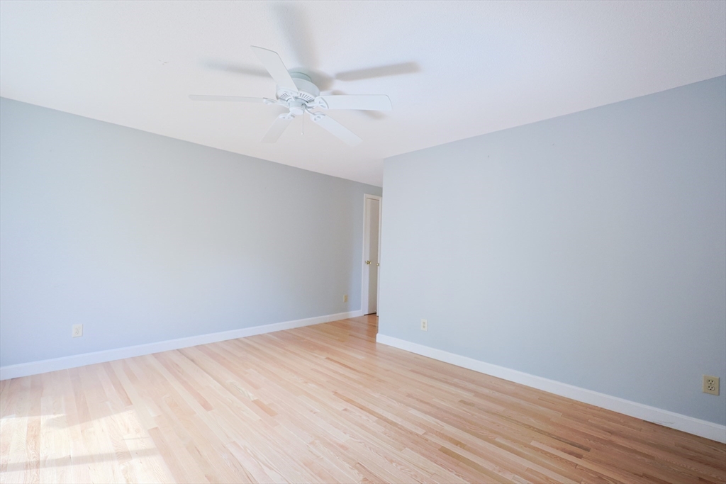 49 Stone Ridge Road, Unit 49 Franklin, MA 02038 - Photo 18 of 33 Gallery Image 18