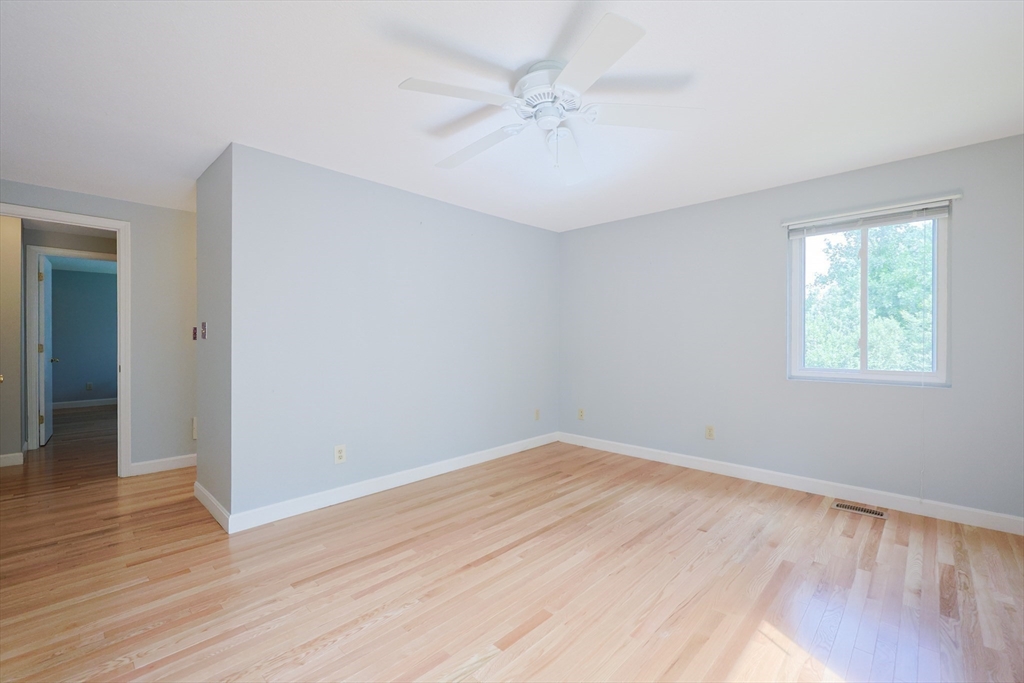 49 Stone Ridge Road, Unit 49 Franklin, MA 02038 - Photo 19 of 33 Gallery Image 19