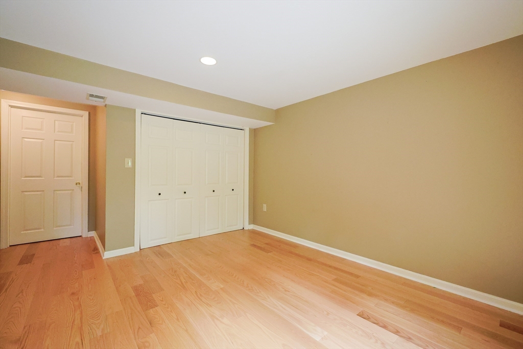 49 Stone Ridge Road, Unit 49 Franklin, MA 02038 - Photo 27 of 33 Gallery Image 27