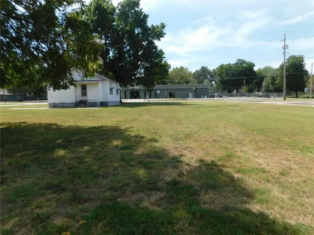 $145,000 | 1002 West 4th Street, Pittsburg, KS 66762