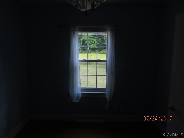734 Hampton Road Petersburg, VA 23805 - Photo 25 of 34 734 Hampton Rd - Bedroom 2B