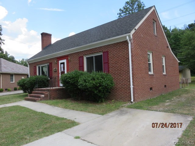 734 Hampton Road Petersburg, VA 23805 - Photo 3 of 34 734 Hampton Rd - Front Right