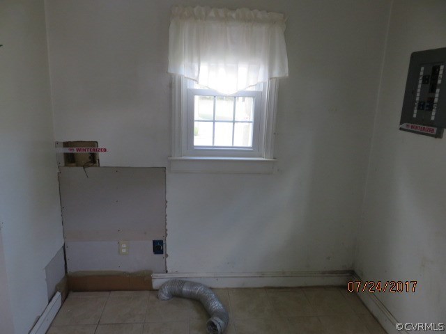 734 Hampton Road Petersburg, VA 23805 - Photo 34 of 34 734 Hampton Rd - Utility B