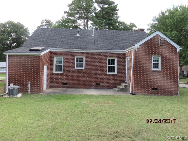 734 Hampton Road Petersburg, VA 23805 - Photo 5 of 34 734 Hampton Rd - Rear