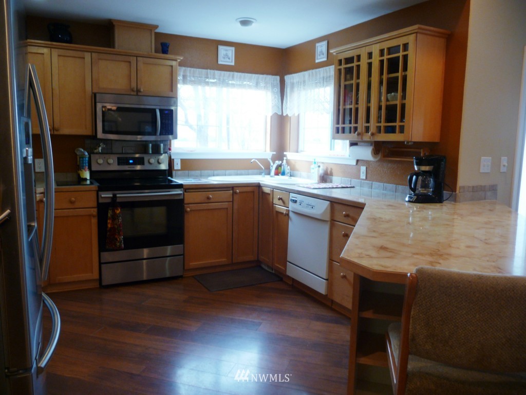 2241 Elgin Road Northeast Moses Lake, WA 98837 - Photo 7 of 15 Gallery Image 7