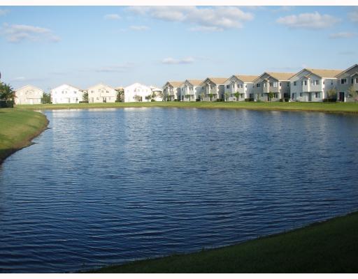 3076 Laurel Ridge Circle Riviera Beach, FL 33404 - Photo 2 of 7 Additional Photo