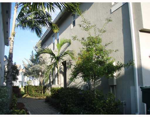 3076 Laurel Ridge Circle Riviera Beach, FL 33404 - Photo 7 of 7 Additional Photo