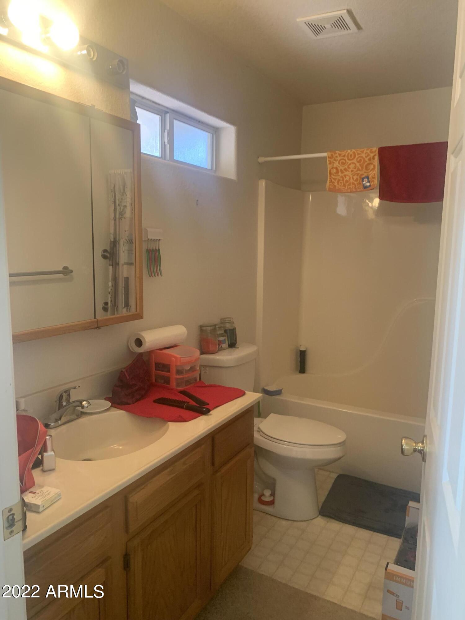118 North Pinecrest Road Payson, AZ 85541 - Photo 10 of 13 MASTER BATH