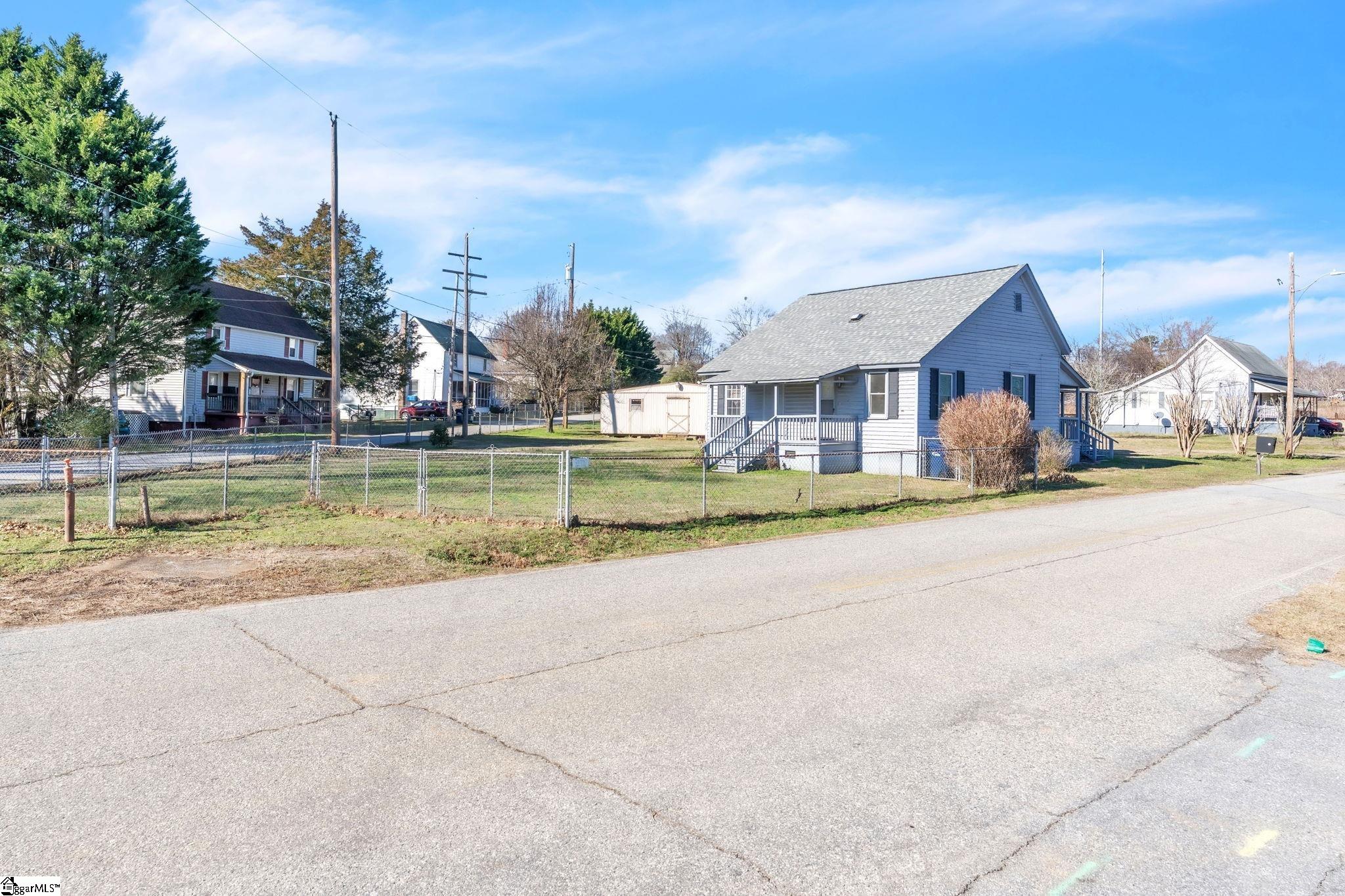 116 Murray Street Pelzer, SC 29669 - Photo 16 of 20