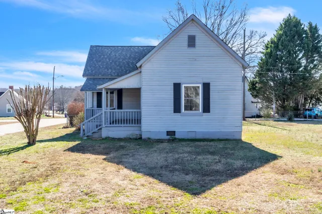 $170,000 | 116 Murray Street, Pelzer, SC 29669