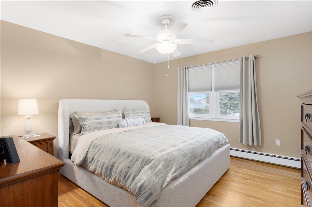 105 Coldbrook Drive Cranston, RI 02920 - Photo 18 of 33